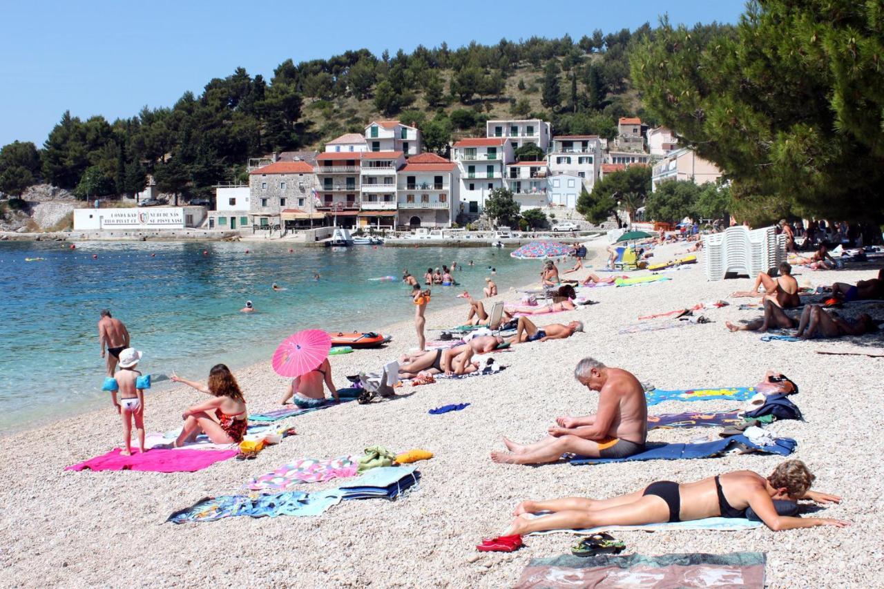 Apartments By The Sea Drvenik Donja Vala, Makarska - 6658 Exterior foto