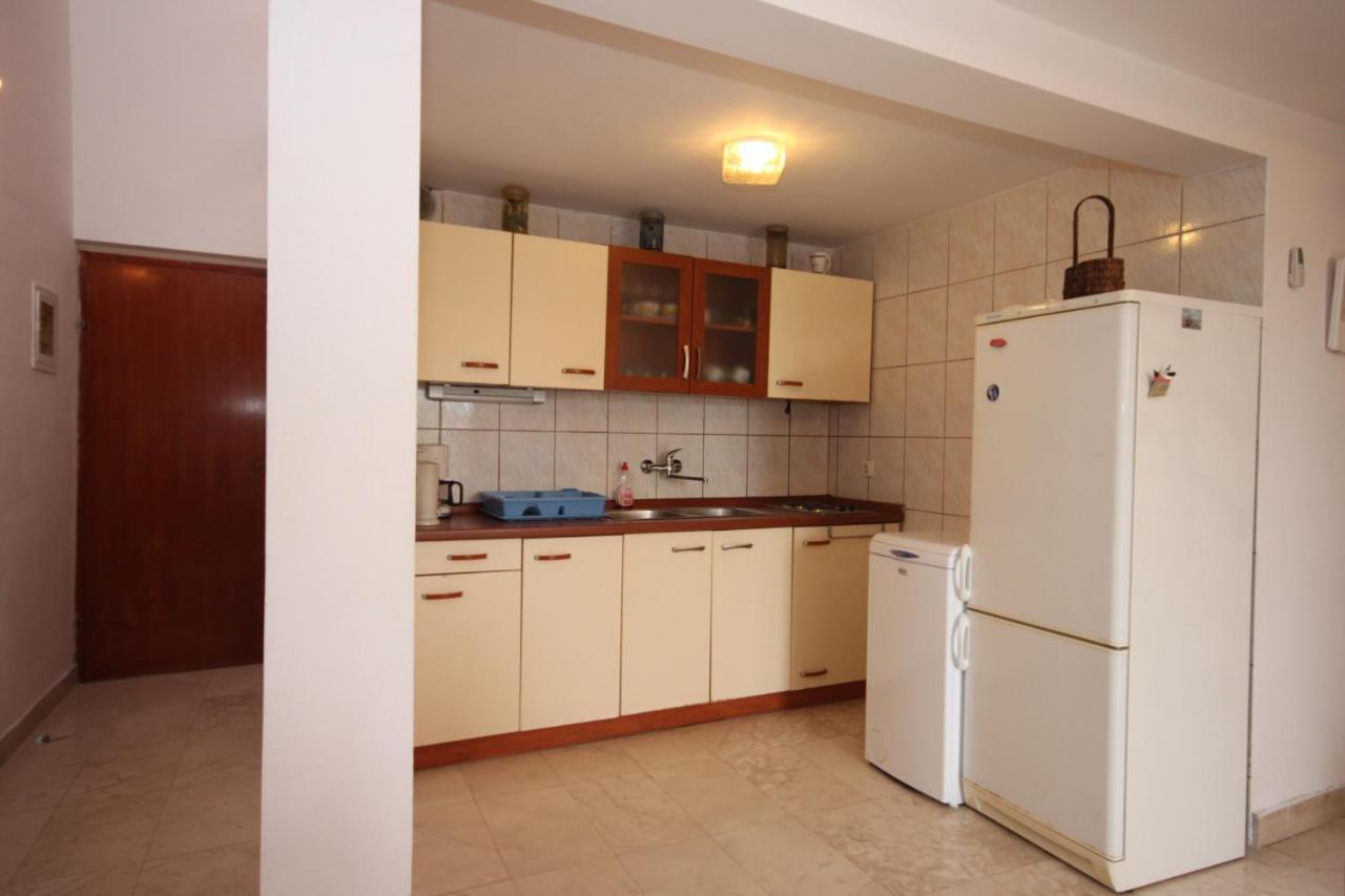 Apartments By The Sea Drvenik Donja Vala, Makarska - 6658 Exterior foto