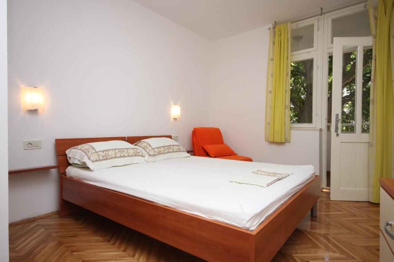 Apartments By The Sea Drvenik Donja Vala, Makarska - 6658 Exterior foto